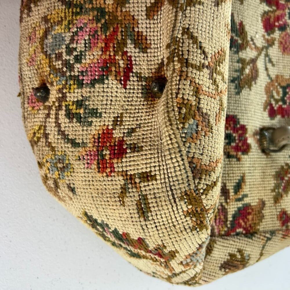Olla Handbag Twist Lock Floral Tapestry Double Handle Inner Divider Outer Pocket - Picture 9 of 13